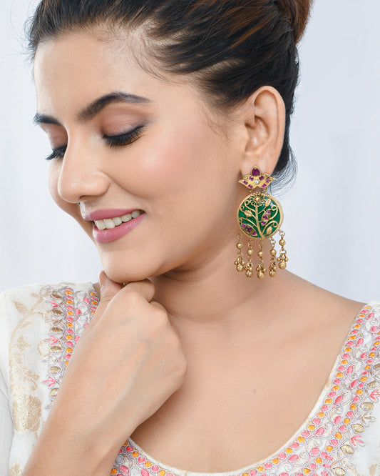 Antique Engraved earrings with big emerald center piece - Yuvaminie