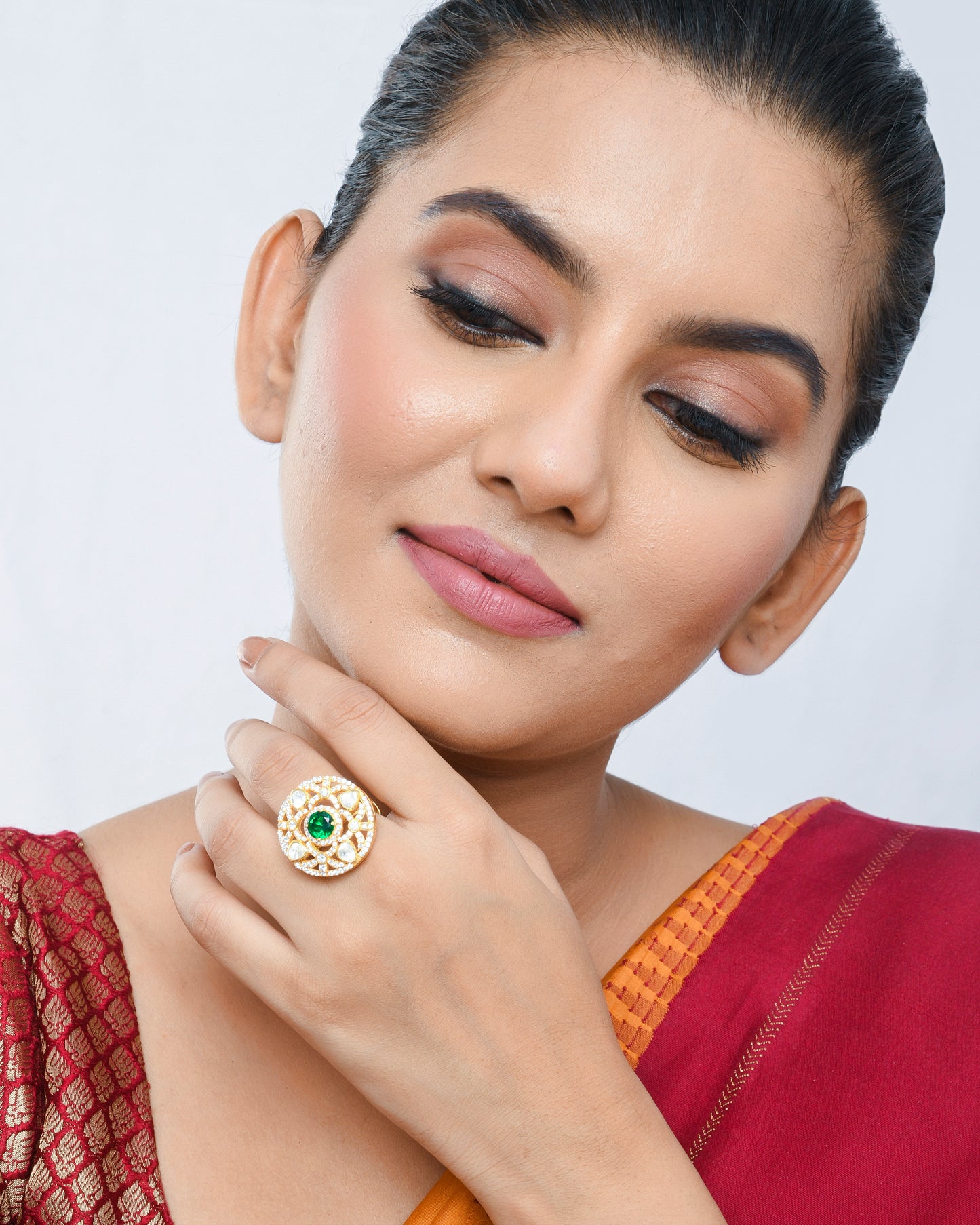 Emerald floral fantasy ring - Yuvaminie