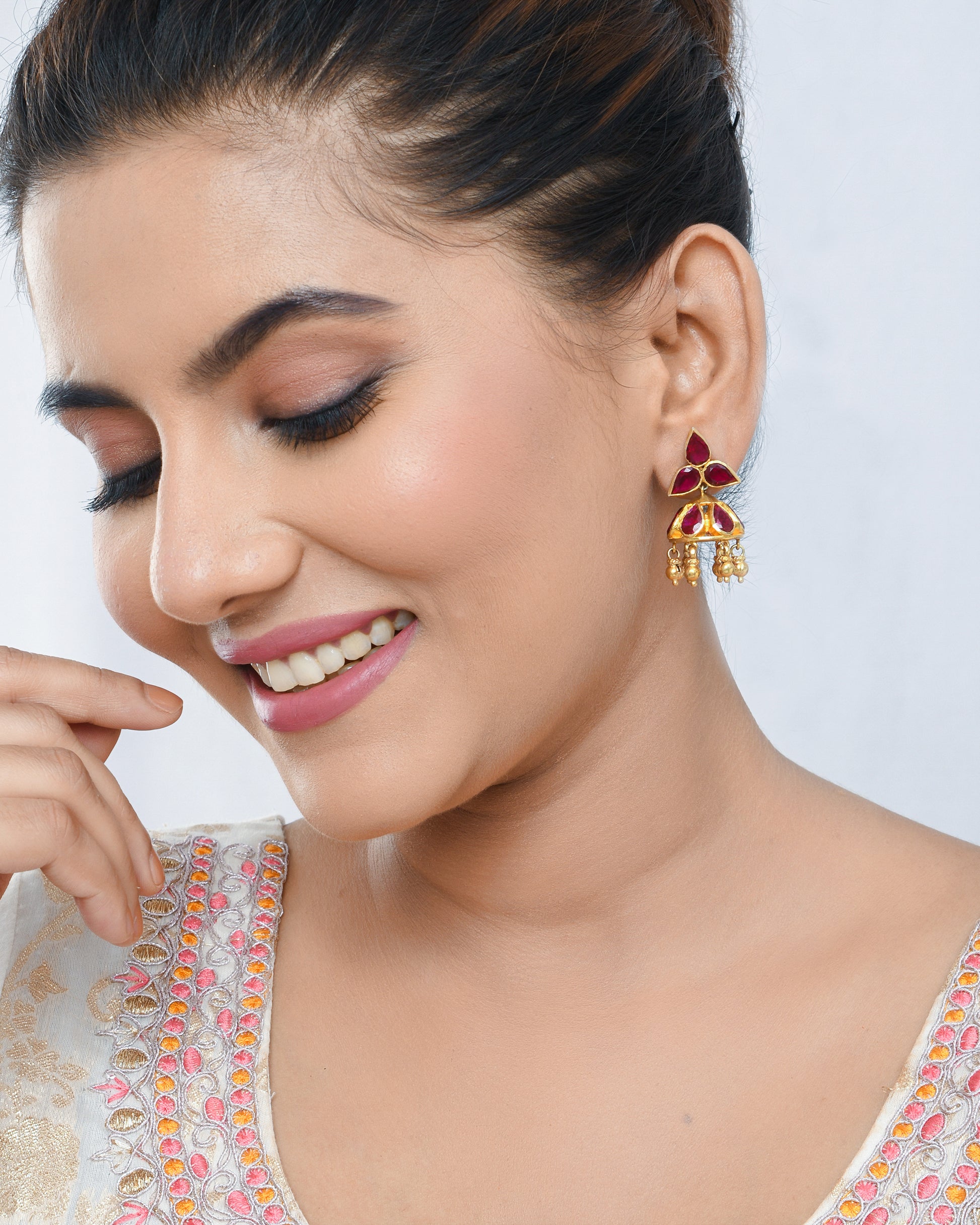 Ruby grace jhumki - Yuvaminie