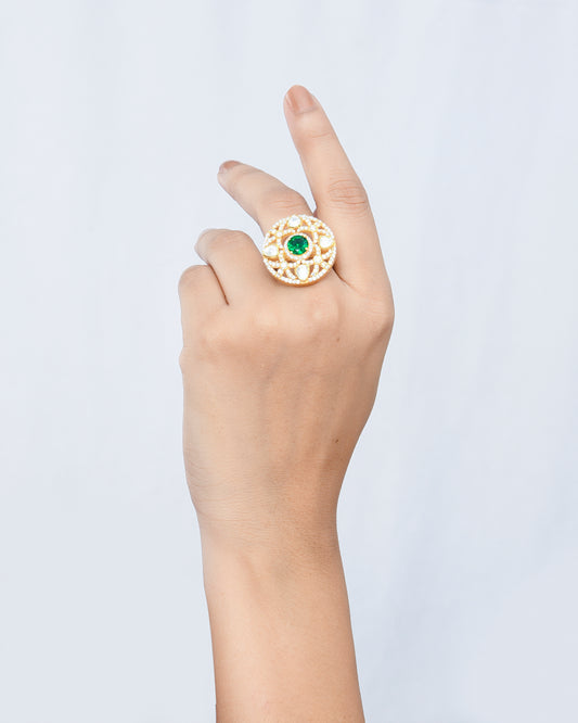 Emerald floral fantasy ring - Yuvaminie