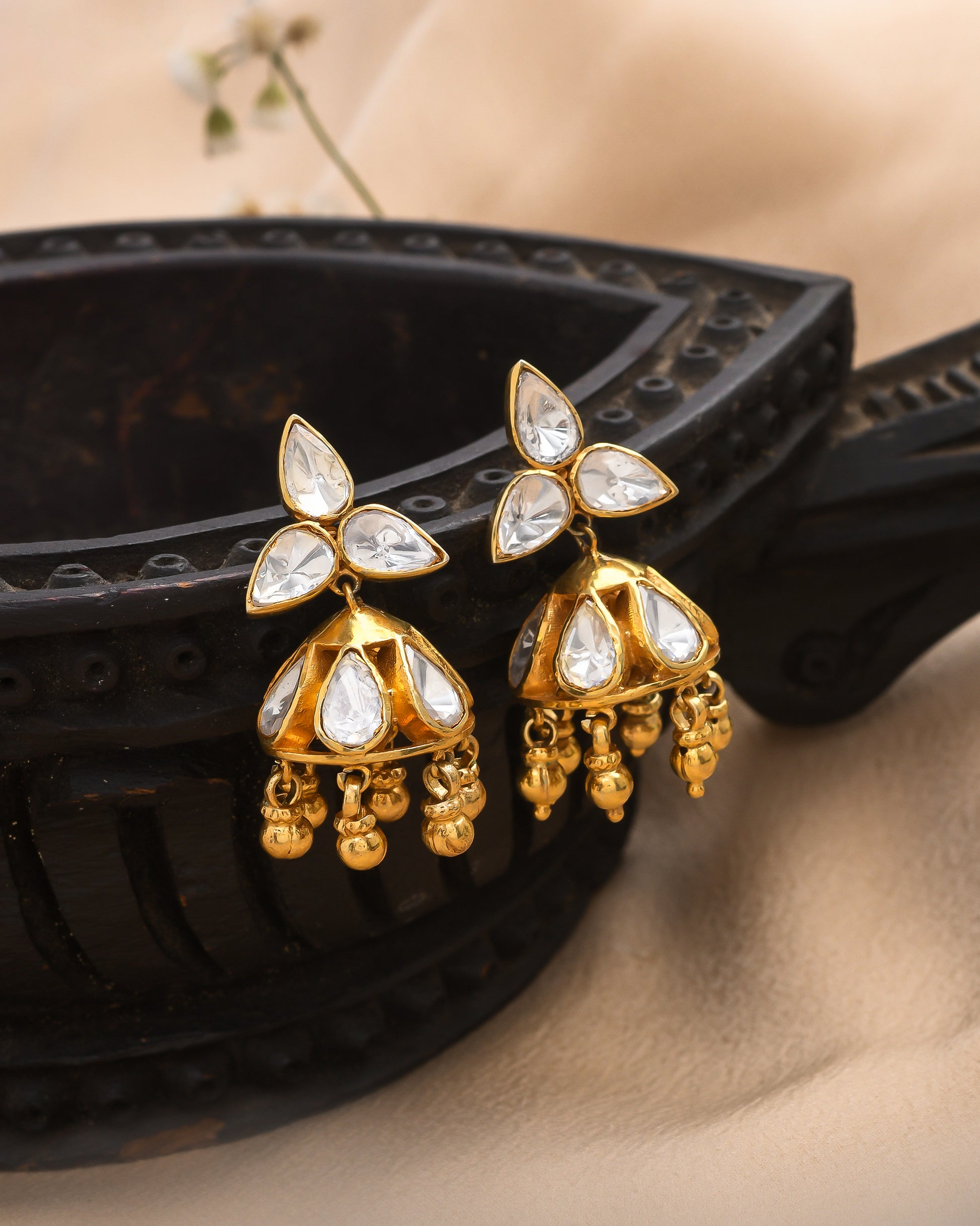 Polki grace jhumki - Yuvaminie