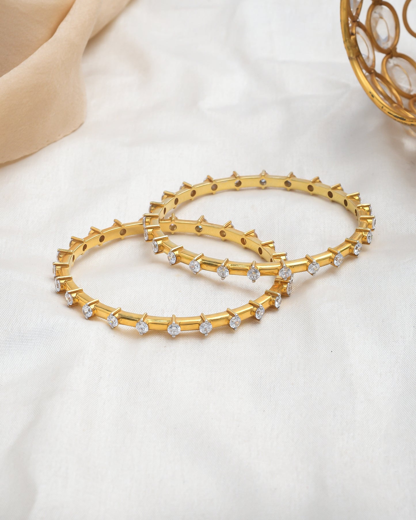 Zircon studded single bangle - Yuvaminie